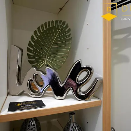 Value !!! - The Cakide, Dubell Serviced Leeds, Up To 2 Guests, Ample Street Parking, Wifi & Netflix * Лідс