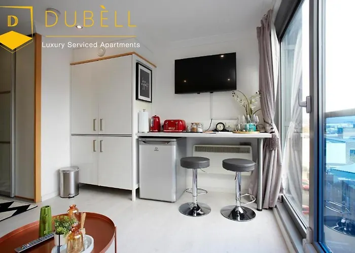 Value !!! - The Cakide, Dubell Serviced Leeds, Up To 2 Guests, Ample Street Parking, Wifi & Netflix Апартаменти