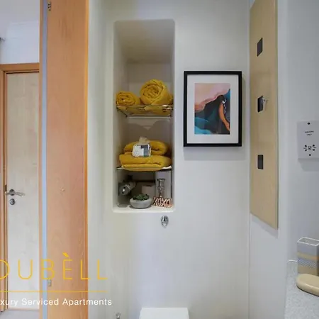 Value !!! - The Cakide, Dubell Serviced Leeds, Up To 2 Guests, Ample Street Parking, Wifi & Netflix * Leeds (West Yorkshire)